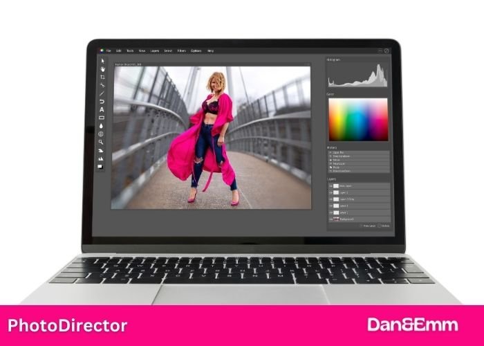 PhotoDirector