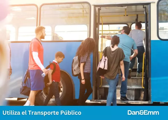 Utiliza el Transporte Público