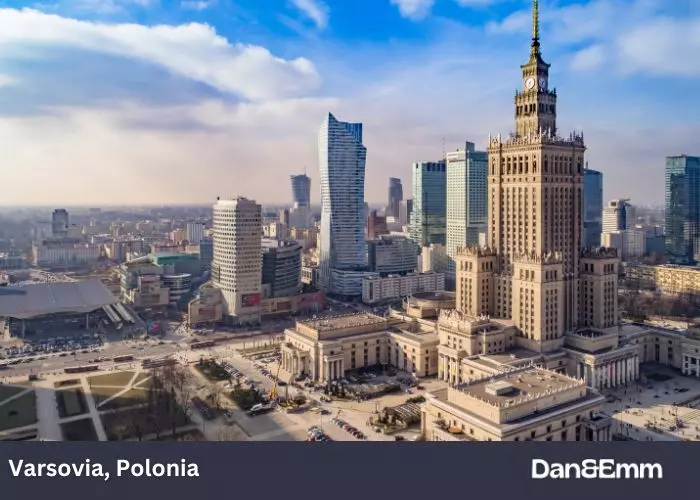 Varsovia, Polonia